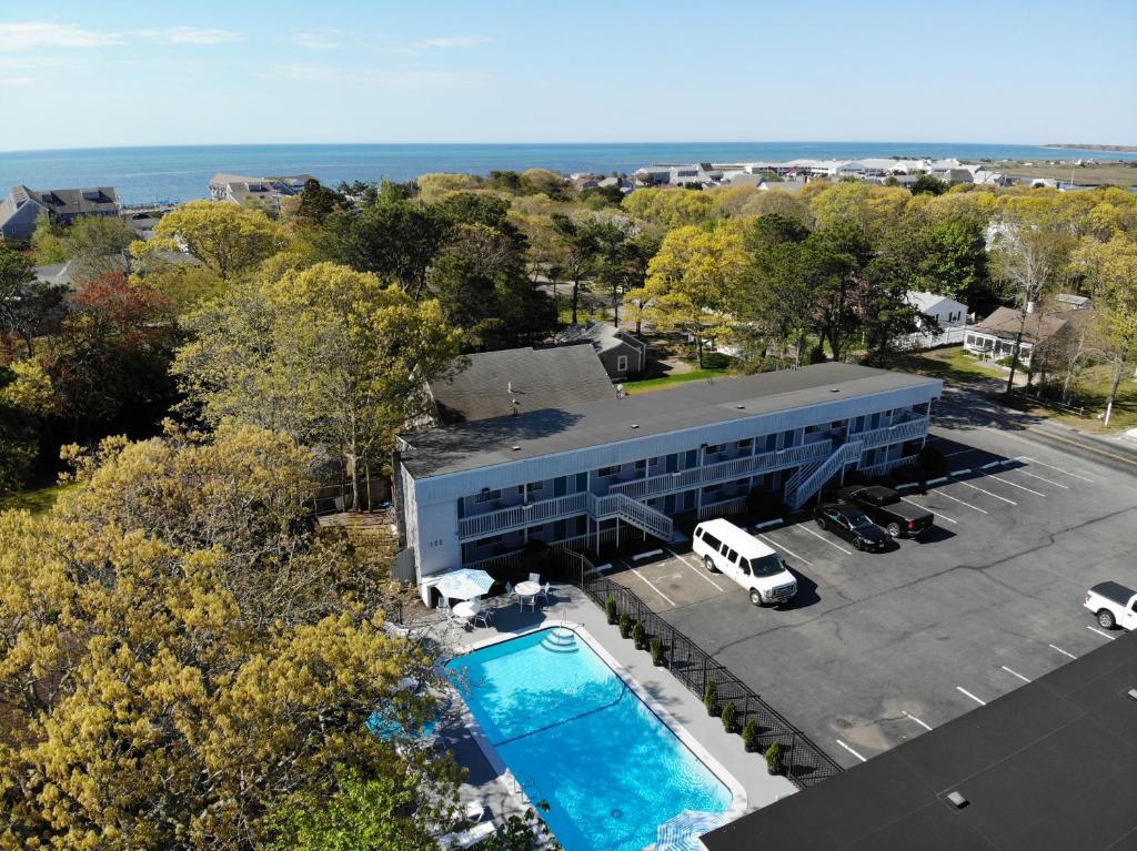 Ocean Breeze Motel - main image