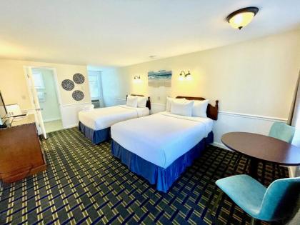 Ocean Breeze Motel - image 12