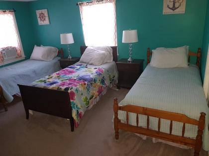 Thompson House Cape Cod - image 6