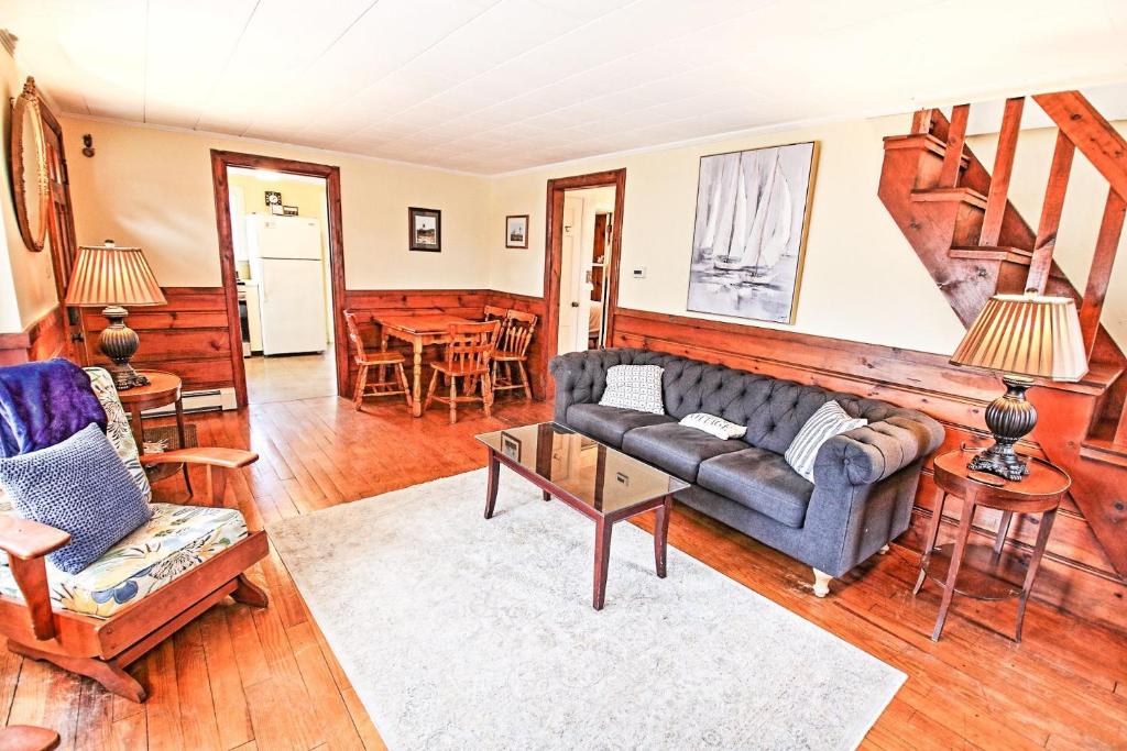 Two Bedroom Loft Cottage - image 5