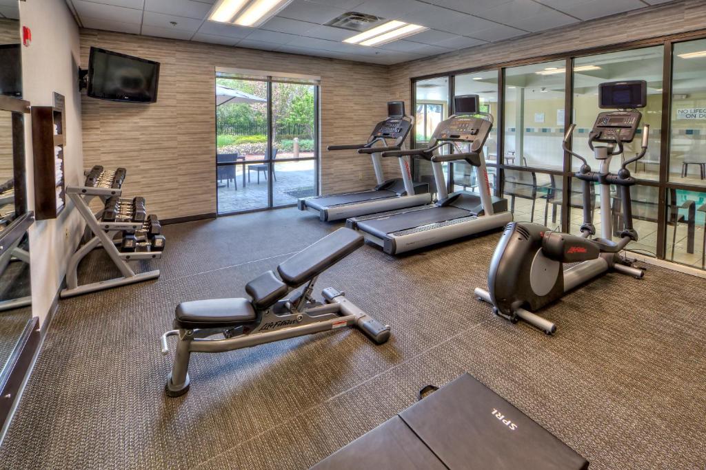 Courtyard by Marriott Memphis Southaven - image 5