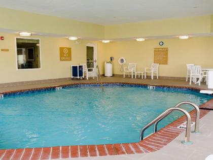 CANDLEWOOD SUITES MEMPHIS - SOUTHAVEN - image 8