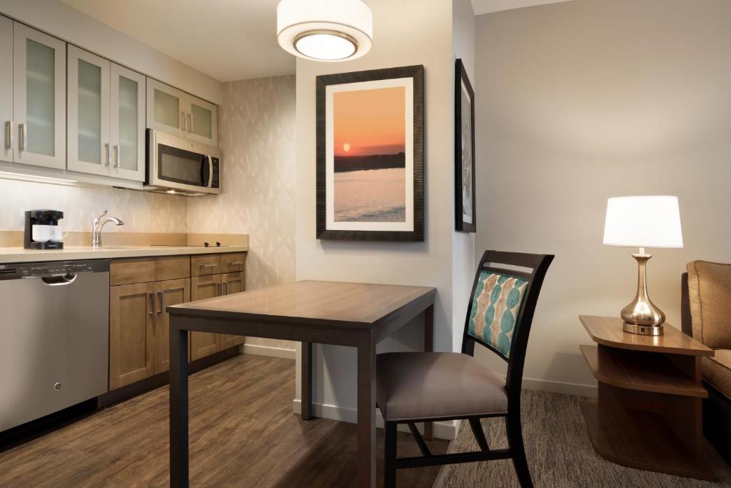 Homewood Suites By Hilton Southaven - image 6