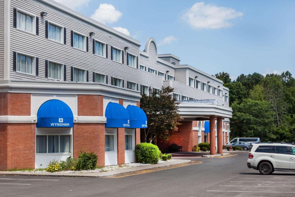 Wyndham Southbury - main image