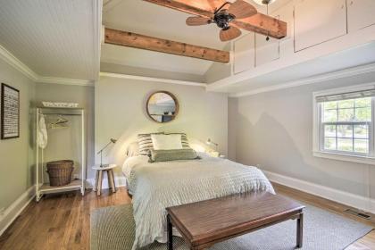 Quaint Apt with Yard 1 Mi to Nature Preserve! - image 10
