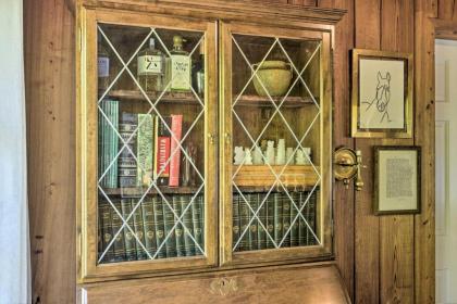 Quaint Apt with Yard 1 Mi to Nature Preserve! - image 7
