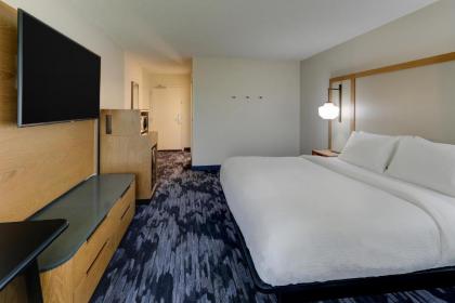 Fairfield Inn & Suites Southport - image 14