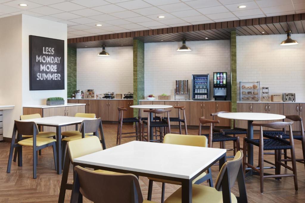 Fairfield Inn & Suites Southport - image 4
