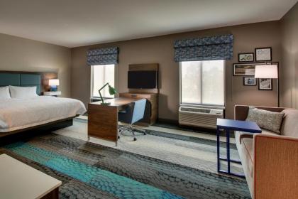 Hampton Inn & Suites By Hilton Southport - image 5