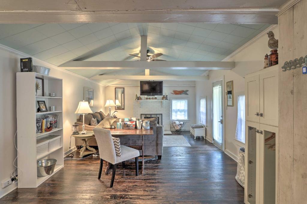 Coastal Walkable Home in Historic Southport! - image 5