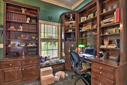 Cottage Garden Home with Screened Patio and Yard! - image 4