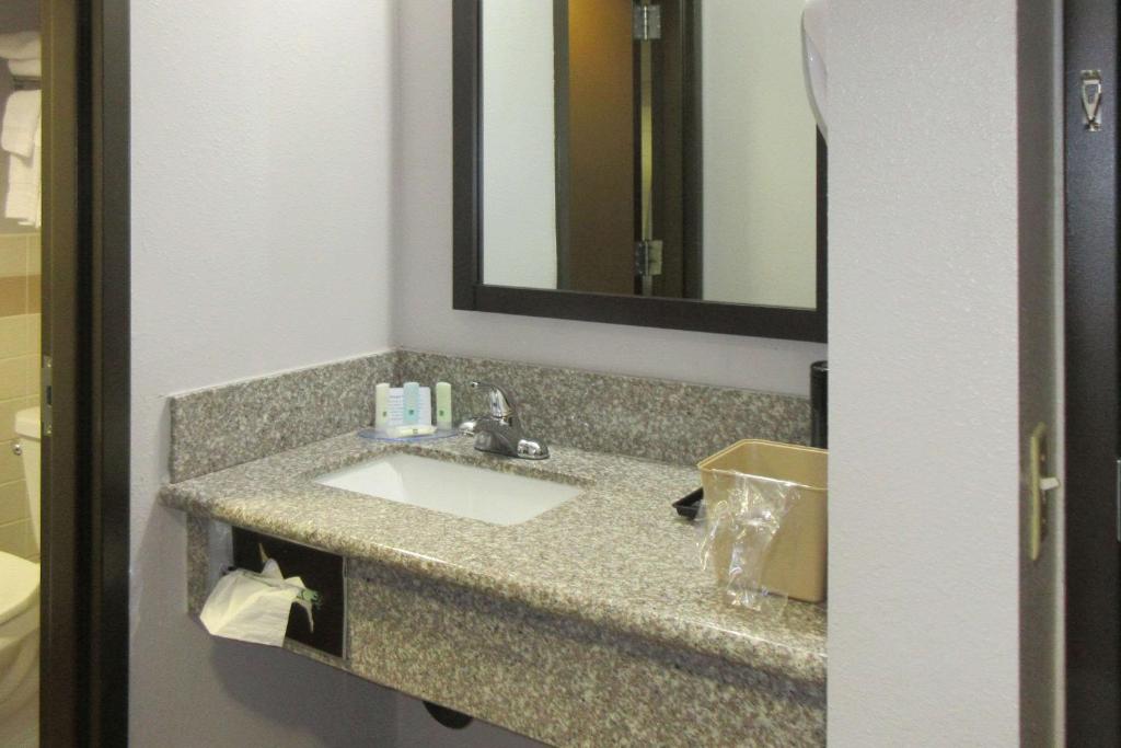 Quality Inn Spanish Fork North - image 5
