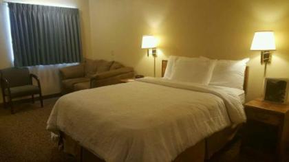 Baymont by Wyndham Spearfish - image 12