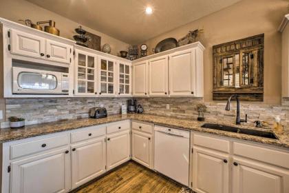 15-Acre Retreat By Skiatook Lake and Downtown Tulsa - image 10