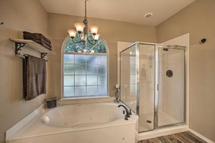 15-Acre Retreat By Skiatook Lake and Downtown Tulsa - image 11