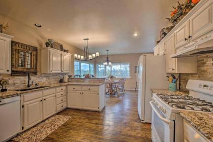 15-Acre Retreat By Skiatook Lake and Downtown Tulsa - image 8