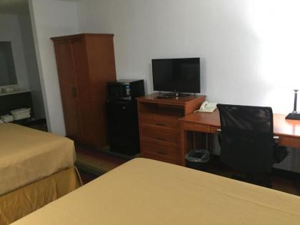 Travelodge by Wyndham Spirit Lake/Okoboji - image 12