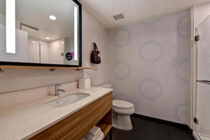 Tru By Hilton Spokane Valley Wa - image 8