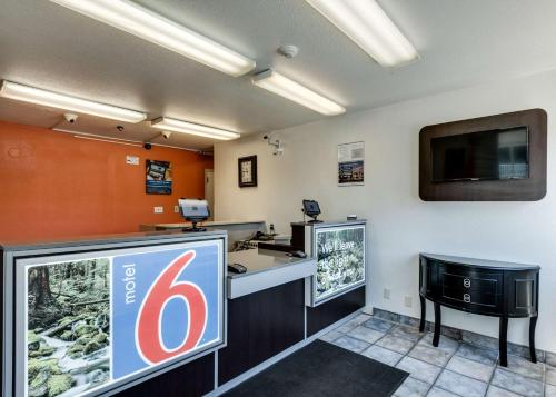 Motel 6-Spokane WA - Downtown - image 5