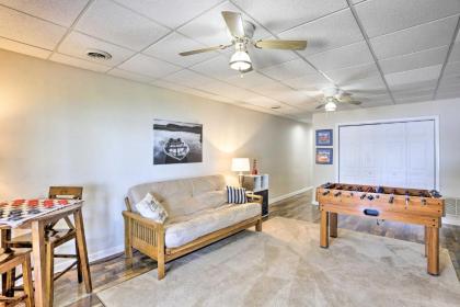 Lakefront Home with Deck Prvt Boat Dock and Ramp - image 10