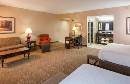 Hampton Inn Spring Lake Fayetteville - image 13