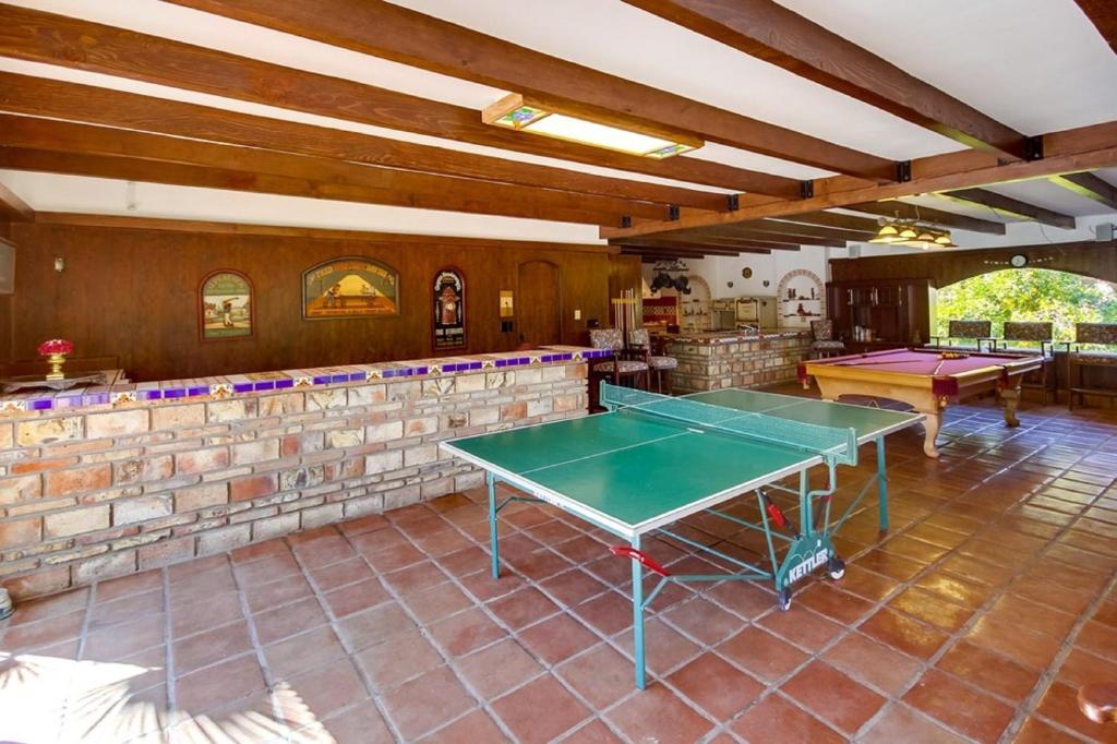 Vineyard Hacienda - image 2