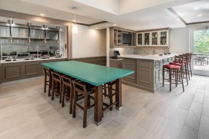 Hilton Garden Inn Houston/The Woodlands - image 21