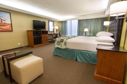 Drury Inn & Suites Houston The Woodlands - image 13