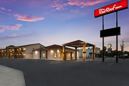 Red Roof Inn Houston – Spring North - image 5