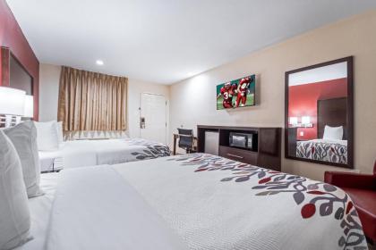 Red Roof Inn Houston – Spring North - image 8