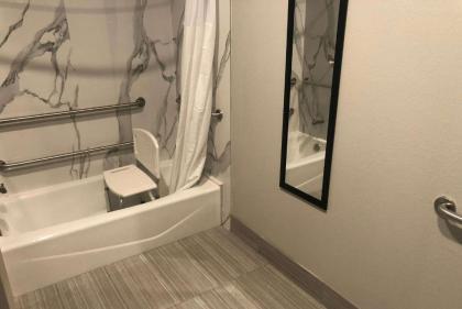 Super 8 by Wyndham Spring/North Houston - image 14