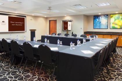 DoubleTree Club by Hilton Springdale - image 15