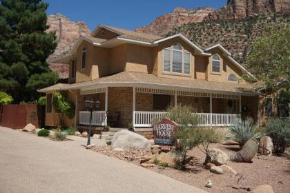 Harvest House Bed and Breakfast - image 8