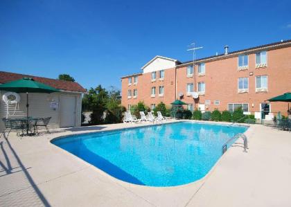 Springfield Inn - image 14
