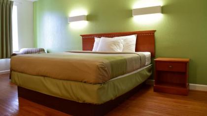 Motel 6-Springfield OH - image 15