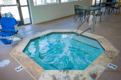 Comfort Suites Springfield RiverBend Medical - image 9