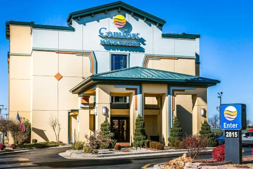 Comfort Inn & Suites Springfield I-44 - image 3