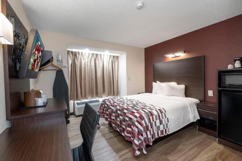 Red Roof Inn Springfield MO - image 2