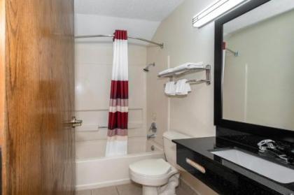 Red Roof Inn Springfield MO - image 4