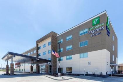 Holiday Inn Express  Suites   Springfield North an IHG Hotel