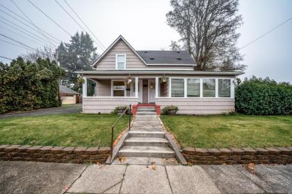 the Craftsman House Oregon