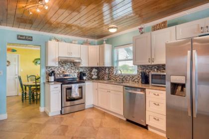 Windswept Beach House - image 3
