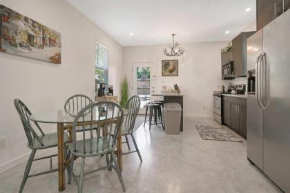 Downtown Home with Hot Tub BBQ Near Ice Plant! - image 8