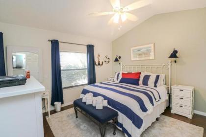 Ocean Village Club F36 - image 10