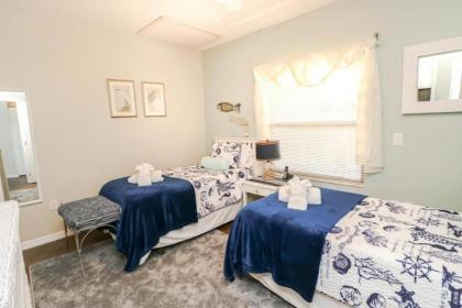 Ocean Village Club F36 - image 2