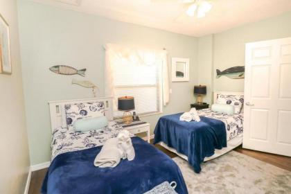Ocean Village Club F36 - image 3