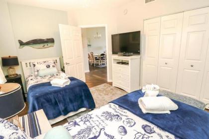 Ocean Village Club F36 - image 4