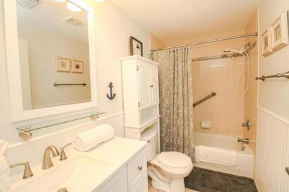 Ocean Village Club F36 - image 5