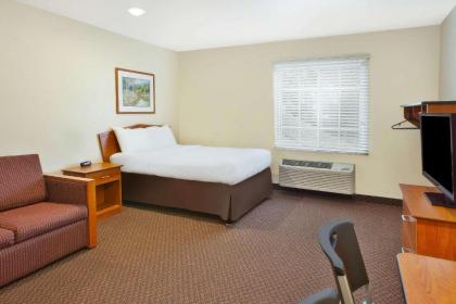 WoodSpring Suites St Louis St Charles - image 11