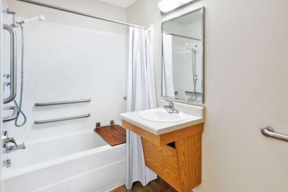 WoodSpring Suites St Louis St Charles - image 15